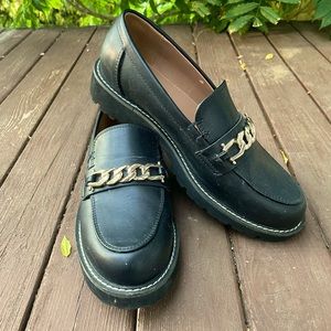 BCBGeneration platform loafers black size 8